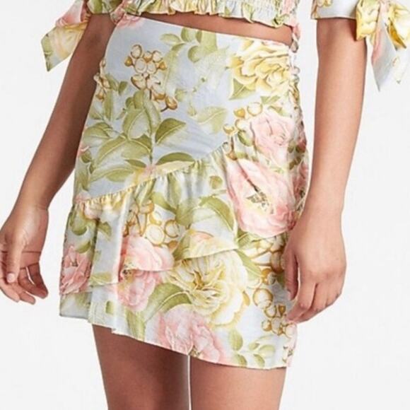 EXPRESS Floral Ruffle Skirt - Picture 1 of 12